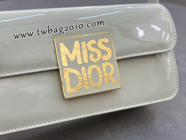 Dior专柜新款迪奥顶级原单黑色牛皮Miss Dior翻盖手袋肩背包 djfk1032